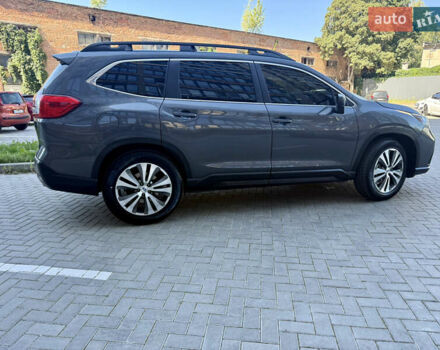 Серый Субару Ascent, объемом двигателя 2.39 л и пробегом 130 тыс. км за 16500 $, фото 11 на Automoto.ua