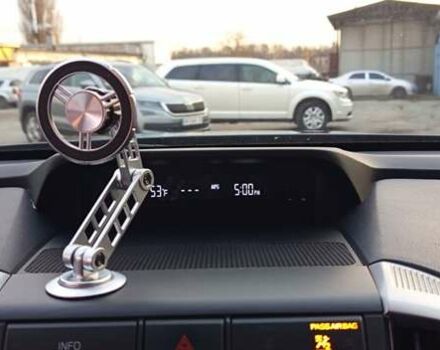 Сірий Субару Ascent, об'ємом двигуна 2.39 л та пробігом 125 тис. км за 17000 $, фото 48 на Automoto.ua