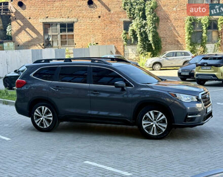 Серый Субару Ascent, объемом двигателя 2.39 л и пробегом 130 тыс. км за 16500 $, фото 8 на Automoto.ua