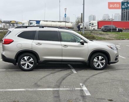 Серый Субару Ascent, объемом двигателя 2.4 л и пробегом 43 тыс. км за 21500 $, фото 3 на Automoto.ua