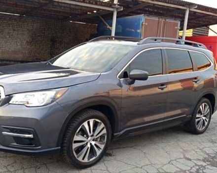 Сірий Субару Ascent, об'ємом двигуна 2.39 л та пробігом 125 тис. км за 17000 $, фото 1 на Automoto.ua