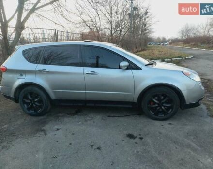 Серый Субару B9 Tribeca, объемом двигателя 3 л и пробегом 239 тыс. км за 4350 $, фото 1 на Automoto.ua