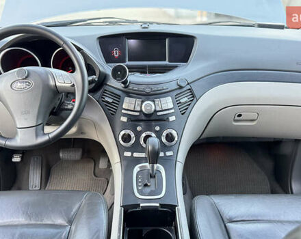 Серый Субару B9 Tribeca, объемом двигателя 3.6 л и пробегом 206 тыс. км за 6700 $, фото 4 на Automoto.ua