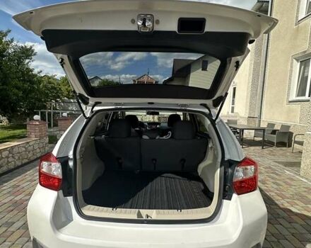 Белый Субару Crosstrek, объемом двигателя 2 л и пробегом 198 тыс. км за 10100 $, фото 7 на Automoto.ua