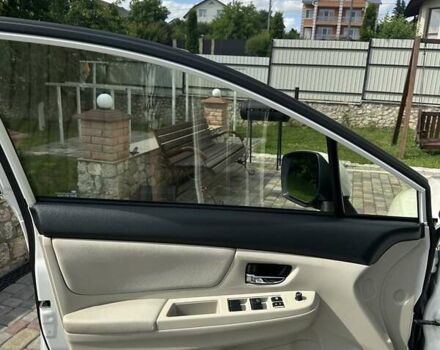 Белый Субару Crosstrek, объемом двигателя 2 л и пробегом 198 тыс. км за 10100 $, фото 15 на Automoto.ua