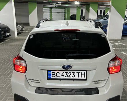 Белый Субару Crosstrek, объемом двигателя 2 л и пробегом 159 тыс. км за 13000 $, фото 6 на Automoto.ua