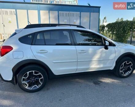 Белый Субару Crosstrek, объемом двигателя 2 л и пробегом 210 тыс. км за 12500 $, фото 3 на Automoto.ua
