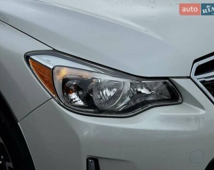 Белый Субару Crosstrek, объемом двигателя 2 л и пробегом 173 тыс. км за 13500 $, фото 9 на Automoto.ua
