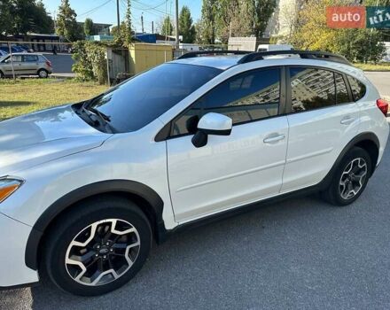 Белый Субару Crosstrek, объемом двигателя 2 л и пробегом 210 тыс. км за 12500 $, фото 7 на Automoto.ua