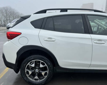 Белый Субару Crosstrek, объемом двигателя 2 л и пробегом 95 тыс. км за 15500 $, фото 7 на Automoto.ua
