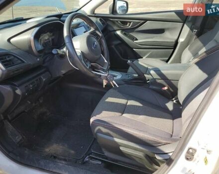 Белый Субару Crosstrek, объемом двигателя 2 л и пробегом 80 тыс. км за 2850 $, фото 6 на Automoto.ua