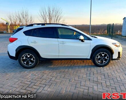 Белый Субару Crosstrek, объемом двигателя 2 л и пробегом 76 тыс. км за 20000 $, фото 2 на Automoto.ua