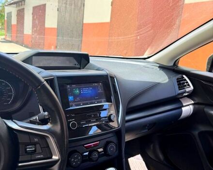 Белый Субару Crosstrek, объемом двигателя 2 л и пробегом 124 тыс. км за 16000 $, фото 7 на Automoto.ua