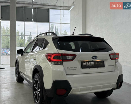 Белый Субару Crosstrek, объемом двигателя 2 л и пробегом 122 тыс. км за 15200 $, фото 4 на Automoto.ua