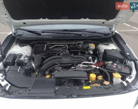 Белый Субару Crosstrek, объемом двигателя 2 л и пробегом 125 тыс. км за 17600 $, фото 5 на Automoto.ua