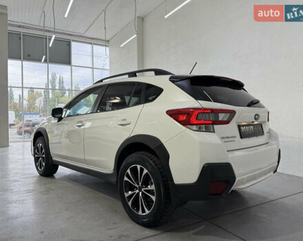 Белый Субару Crosstrek, объемом двигателя 2 л и пробегом 122 тыс. км за 15200 $, фото 5 на Automoto.ua