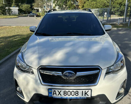Белый Субару Crosstrek, объемом двигателя 2 л и пробегом 210 тыс. км за 12500 $, фото 1 на Automoto.ua