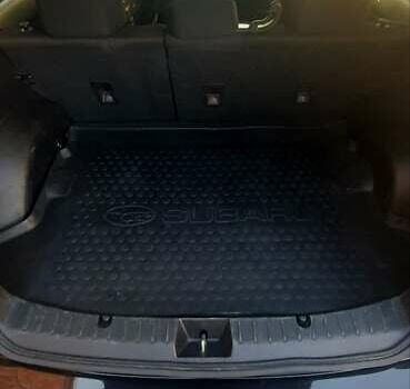 Черный Субару Crosstrek, объемом двигателя 2 л и пробегом 230 тыс. км за 13500 $, фото 12 на Automoto.ua