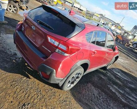 Красный Субару Crosstrek, объемом двигателя 2 л и пробегом 120 тыс. км за 11000 $, фото 2 на Automoto.ua