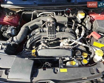 Красный Субару Crosstrek, объемом двигателя 2 л и пробегом 120 тыс. км за 11000 $, фото 4 на Automoto.ua