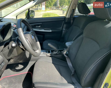 Зелений Субару Crosstrek, об'ємом двигуна 2 л та пробігом 185 тис. км за 12100 $, фото 10 на Automoto.ua