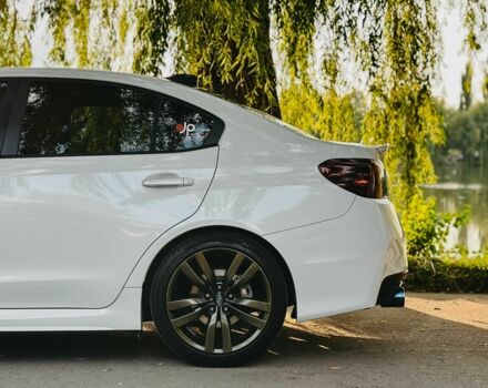 Белый Субару Impreza WRX, объемом двигателя 2 л и пробегом 117 тыс. км за 16600 $, фото 1 на Automoto.ua