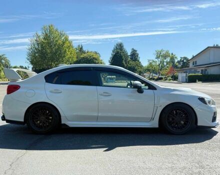 Белый Субару Impreza WRX, объемом двигателя 2.5 л и пробегом 96 тыс. км за 15000 $, фото 2 на Automoto.ua
