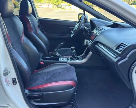 Белый Субару Impreza WRX, объемом двигателя 2.5 л и пробегом 96 тыс. км за 15000 $, фото 10 на Automoto.ua