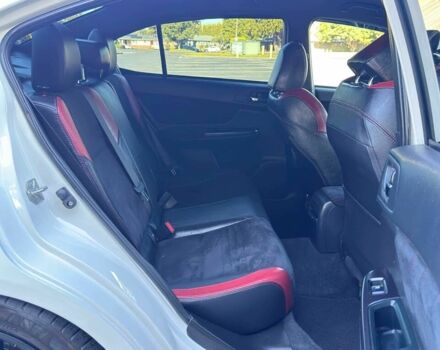 Белый Субару Impreza WRX, объемом двигателя 2.5 л и пробегом 96 тыс. км за 15000 $, фото 13 на Automoto.ua