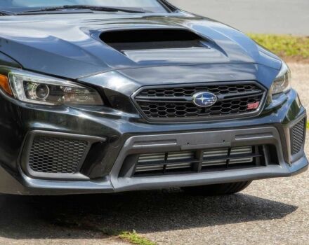 Черный Субару Impreza WRX, объемом двигателя 2.5 л и пробегом 56 тыс. км за 12000 $, фото 3 на Automoto.ua