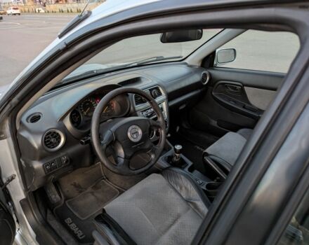 Серый Субару Impreza WRX, объемом двигателя 2 л и пробегом 222 тыс. км за 12000 $, фото 13 на Automoto.ua