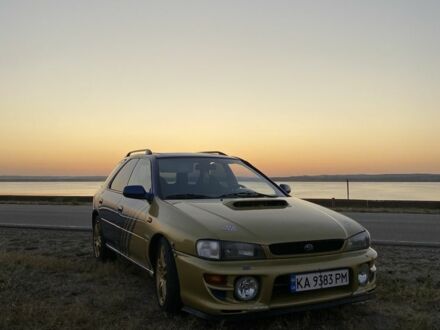 Синий Субару Impreza WRX, объемом двигателя 2 л и пробегом 220 тыс. км за 4700 $, фото 1 на Automoto.ua