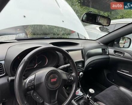 Субару Импреза ВРХ СТИ 2010 в Киеве на Automoto.ua Белый Субару Импреза ВРХ СТИ, объемом двигателя 2.46 л и пробегом 142 тыс. км за 16000 $, фото 15 на Automoto.ua