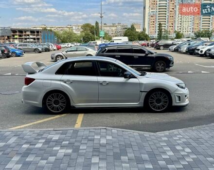 Субару Импреза ВРХ СТИ 2010 в Киеве на Automoto.ua Белый Субару Импреза ВРХ СТИ, объемом двигателя 2.46 л и пробегом 142 тыс. км за 16000 $, фото 3 на Automoto.ua