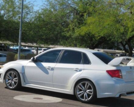 Белый Субару Импреза ВРХ СТИ, объемом двигателя 2.5 л и пробегом 81 тыс. км за 7600 $, фото 5 на Automoto.ua