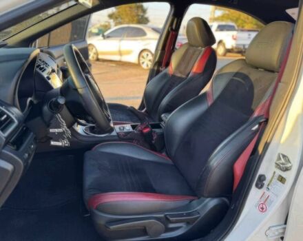 Білий Субару Імпреза ВРХ СТІ, об'ємом двигуна 2.5 л та пробігом 30 тис. км за 6700 $, фото 8 на Automoto.ua