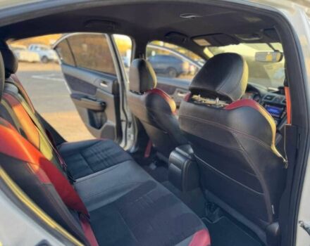 Білий Субару Імпреза ВРХ СТІ, об'ємом двигуна 2.5 л та пробігом 30 тис. км за 6700 $, фото 11 на Automoto.ua