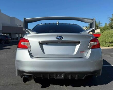 Серый Субару Импреза ВРХ СТИ, объемом двигателя 2.5 л и пробегом 70 тыс. км за 10000 $, фото 4 на Automoto.ua