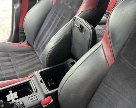 Серый Субару Импреза ВРХ СТИ, объемом двигателя 2.5 л и пробегом 35 тыс. км за 13000 $, фото 13 на Automoto.ua