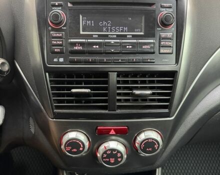 Белый Субару Impreza XV, объемом двигателя 2 л и пробегом 240 тыс. км за 9999 $, фото 21 на Automoto.ua