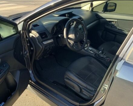 Серый Субару Impreza XV, объемом двигателя 2 л и пробегом 175 тыс. км за 10300 $, фото 4 на Automoto.ua