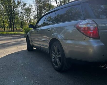 Субару Legacy Outback 1999 в Першотравенске на Automoto.ua Серый Субару Legacy Outback, объемом двигателя 2.5 л и пробегом 318 тыс. км за 7300 $, фото 2 на Automoto.ua