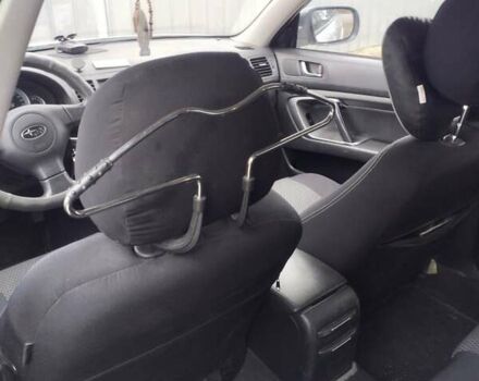 Серый Субару Legacy Outback, объемом двигателя 2.5 л и пробегом 227 тыс. км за 6450 $, фото 10 на Automoto.ua