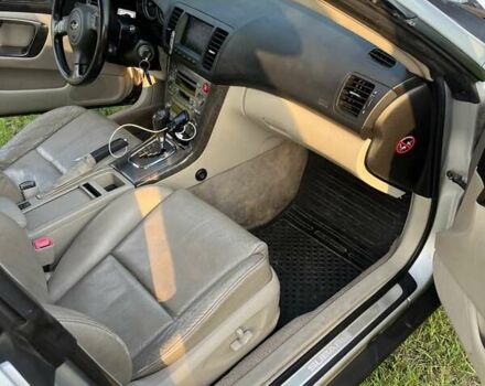 Серый Субару Legacy Outback, объемом двигателя 3 л и пробегом 332 тыс. км за 5222 $, фото 29 на Automoto.ua