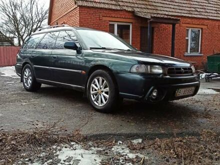 Зеленый Субару Legacy Outback, объемом двигателя 2.5 л и пробегом 340 тыс. км за 3650 $, фото 1 на Automoto.ua