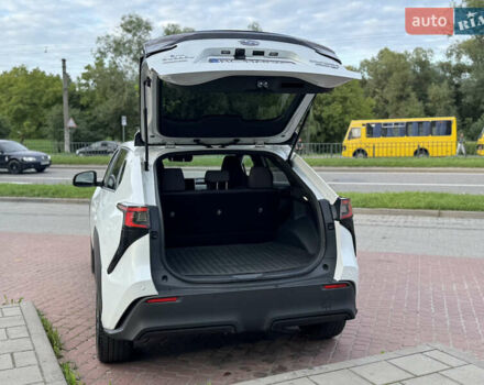 Белый Субару Solterra, объемом двигателя 0 л и пробегом 20 тыс. км за 23900 $, фото 6 на Automoto.ua