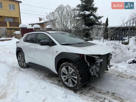 Белый Субару Solterra, объемом двигателя 0 л и пробегом 15 тыс. км за 16000 $, фото 1 на Automoto.ua