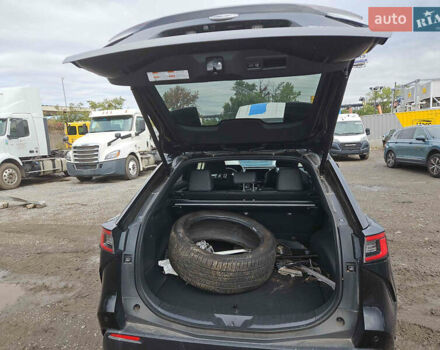 Черный Субару Solterra, объемом двигателя 0 л и пробегом 30 тыс. км за 18900 $, фото 14 на Automoto.ua