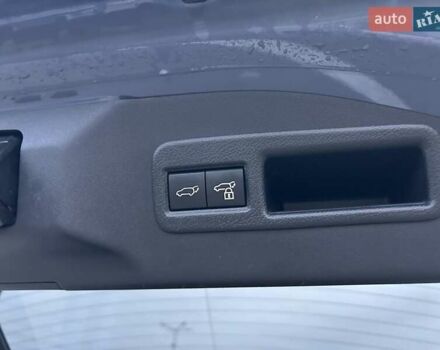 Сірий Субару Solterra, об'ємом двигуна 0 л та пробігом 64 тис. км за 24250 $, фото 35 на Automoto.ua