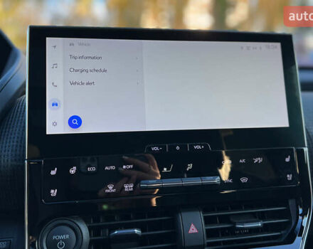 Субару Solterra 2022 у Львові на Automoto.ua Сірий Субару Solterra, об'ємом двигуна 0 л та пробігом 23 тис. км за 30900 $, фото 14 на Automoto.ua